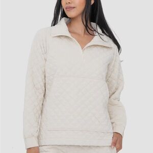 NWT! Women’s Mono B Cozy Quilted Jersey Pullover In Ivory!